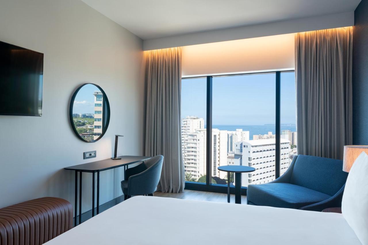 Radisson Blu Hotel, Durban Umhlanga Экстерьер фото