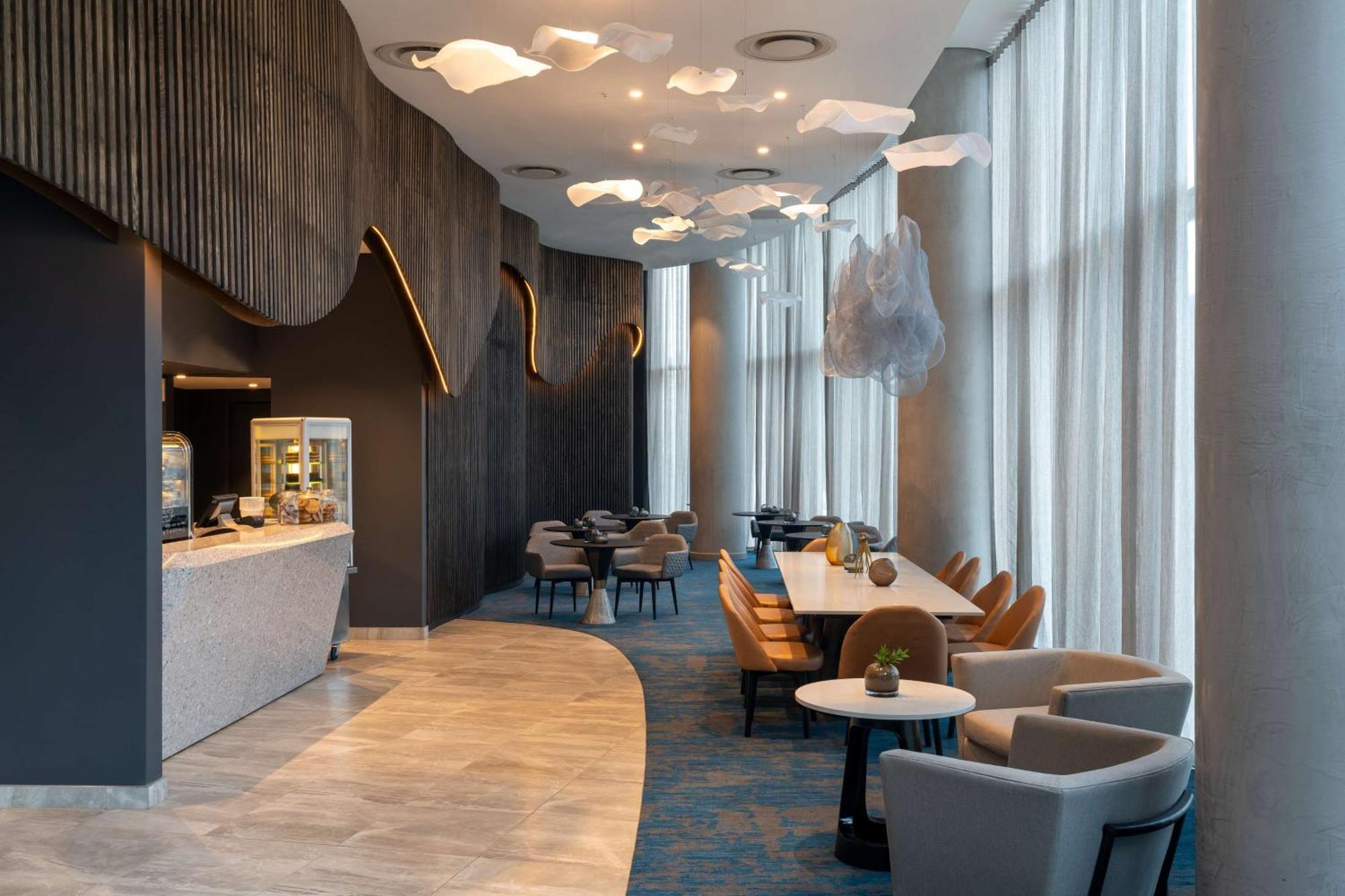Radisson Blu Hotel, Durban Umhlanga Экстерьер фото